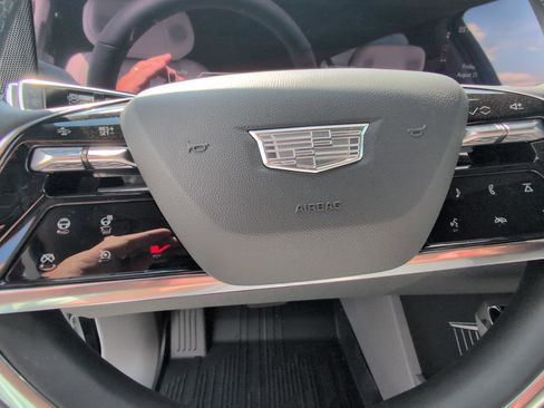 New 2026 Cadillac Escalade IQ Luxury 1 w/ LPO, Floor Liner Package image 24