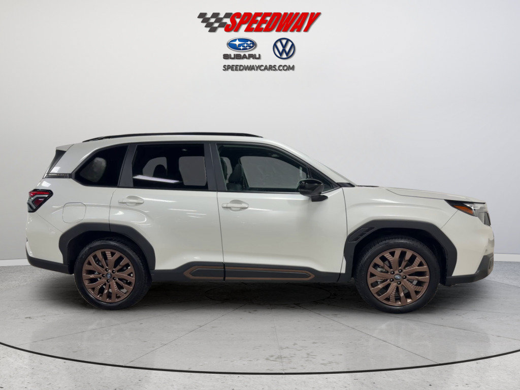 Used 2026 Subaru Forester Sport AWD/4WD image 4