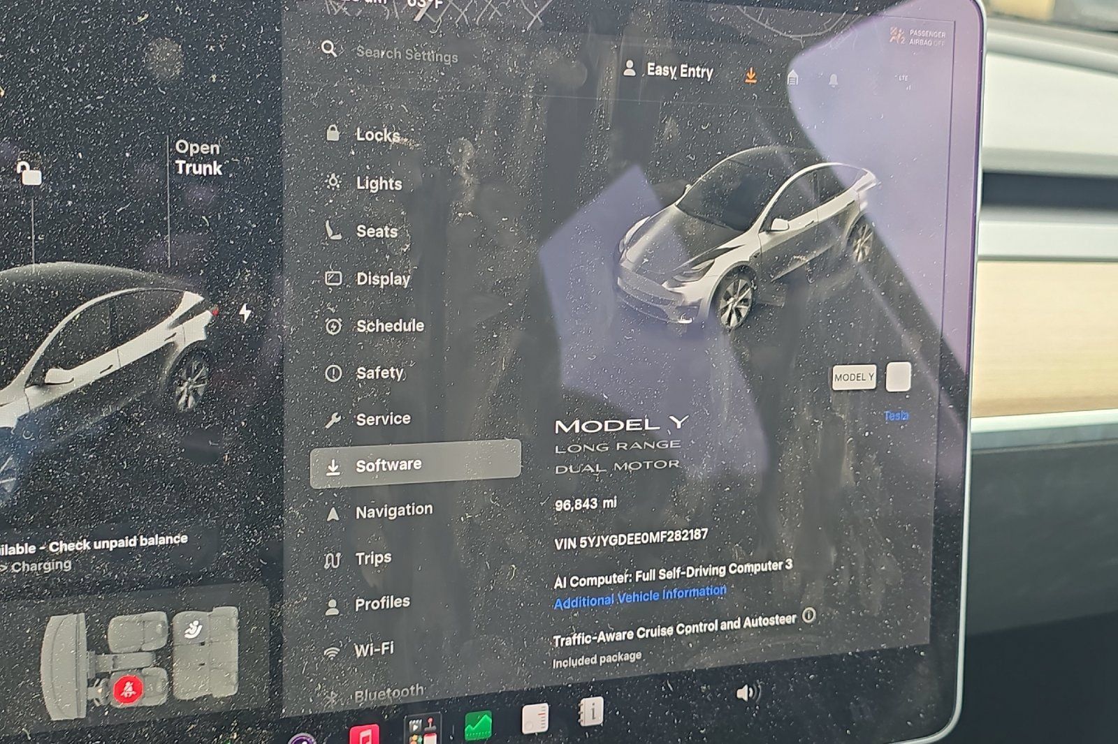 Used 2021 Tesla Model Y Long Range AWD/4WD image 24