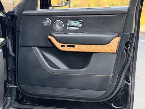 Used 2019 Rolls-Royce Cullinan image 41