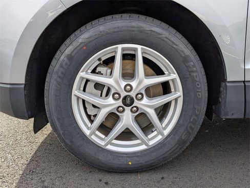 Used 2024 Ford Edge SEL image 14