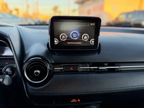 Used 2017 Toyota Yaris iA image 39