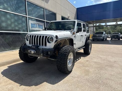 Used 2019 Jeep Wrangler Unlimited Rubicon AWD/4WD image 4