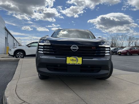 New 2025 Nissan Kicks SR image 20