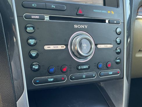 Used 2016 Ford Explorer Limited image 23