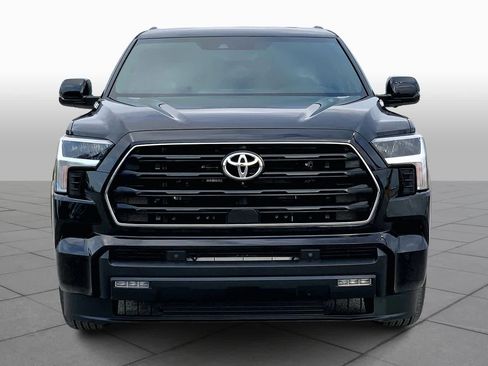 Certified 2025 Toyota Sequoia SR5 image 3