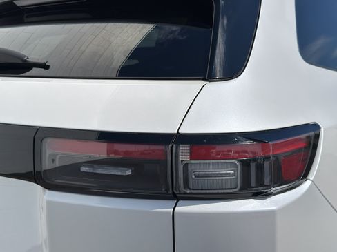 Used 2024 Honda Prologue Touring image 7