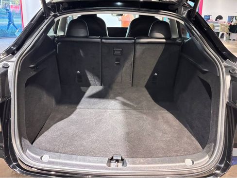 Used 2023 Tesla Model Y Long Range image 14