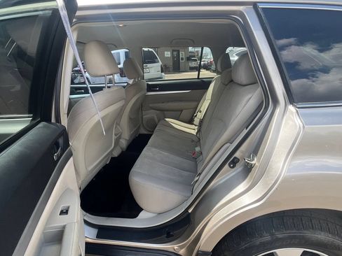 Used 2014 Subaru Outback 2.5i Premium AWD/4WD image 19