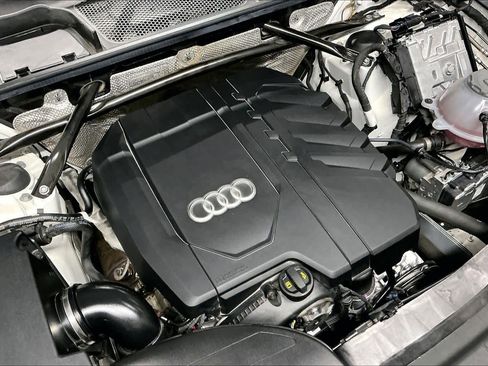 Certified 2023 Audi Q5 2.0T Premium Plus w/ Premium Plus Package image 34