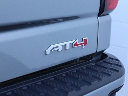 Used 2024 GMC Sierra 1500 AT4 w/ Technology Package image 6