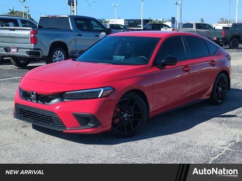 Used 2023 Honda Civic Sport image 1