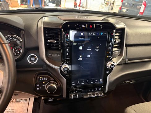 Certified 2024 RAM 2500 Big Horn w/ Night Edition AWD/4WD image 44