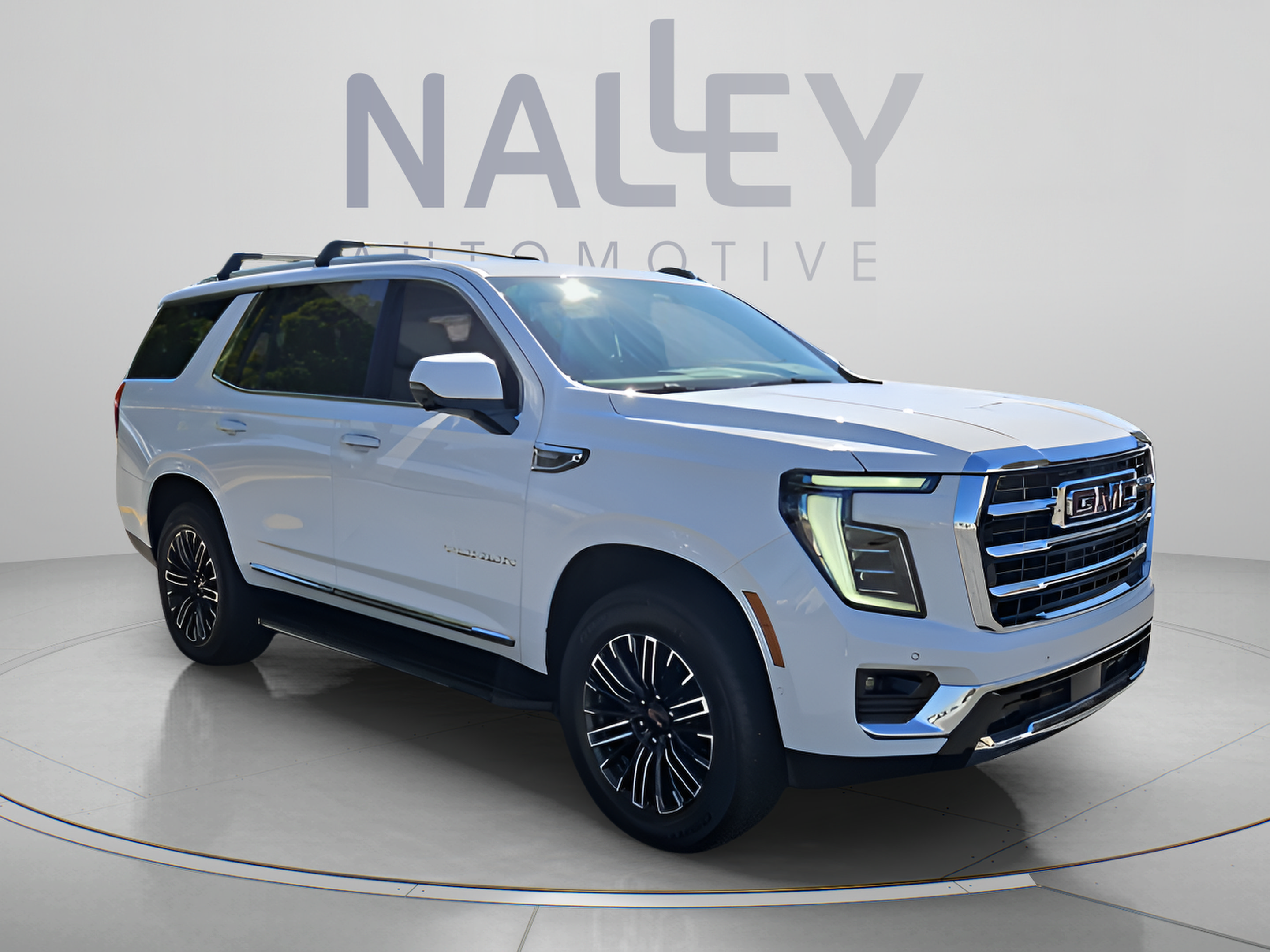 Used 2025 GMC Yukon Elevation AWD/4WD image 7