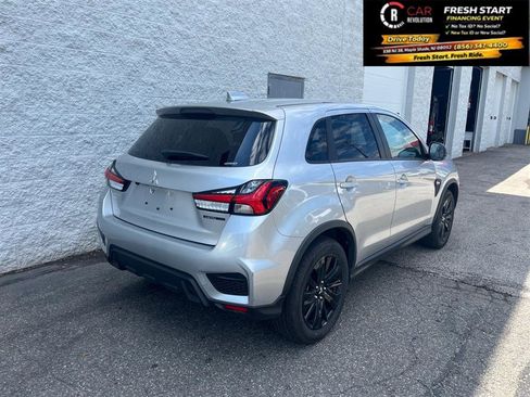 Used 2026 Mitsubishi Outlander Sport LE AWD/4WD image 7