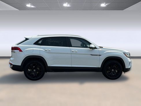 Used 2023 Volkswagen Atlas Cross Sport SE w/ Panoramic Sunroof Package AWD/4WD image 8
