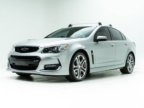 Used 2017 Chevrolet SS image 8