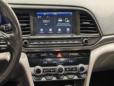 Used 2020 Hyundai Elantra Value Edition image 6