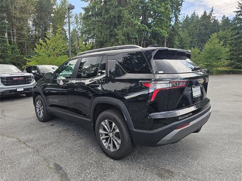New 2025 Chevrolet Equinox LT w/ Convenience Package II image 5