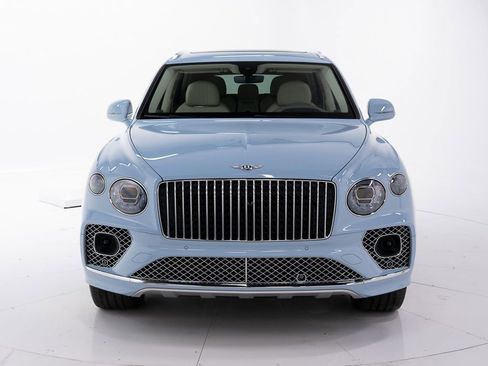 Certified 2023 Bentley Bentayga Extended Wheelbase AWD/4WD image 8