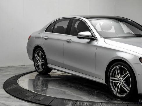 Used 2020 Mercedes-Benz E 350 4MATIC Sedan w/ Parking Assistance Package image 22