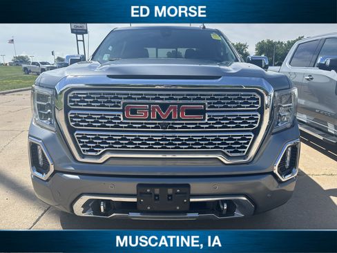 Used 2020 GMC Sierra 1500 Denali w/ Technology Package AWD/4WD image 3