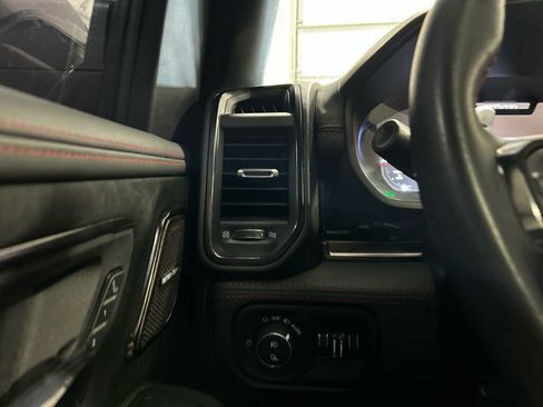 Used 2025 RAM 1500 RHO w/ RHO Level 1 Equipment Group AWD/4WD image 19