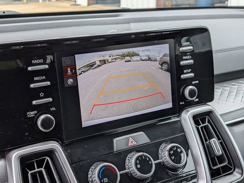 Used 2023 Kia Sorento LX FWD image 23