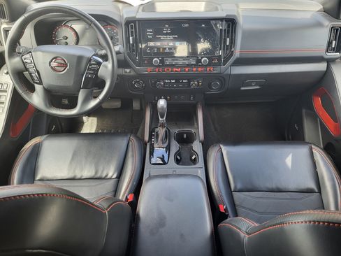 Certified 2025 Nissan Frontier PRO-4X w/ Pro Premium Package AWD/4WD image 23