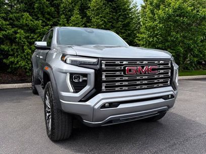 Used 2023 GMC Canyon Denali