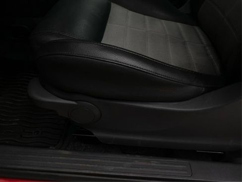 Used 2012 FIAT 500 Sport w/ Safety & Convenience Pkg FWD image 23