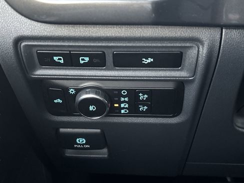 Used 2023 Ford F150 XLT w/ Equipment Group 302A High image 27