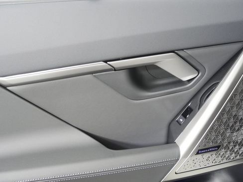 New 2027 BMW M5 Touring AWD/4WD image 14