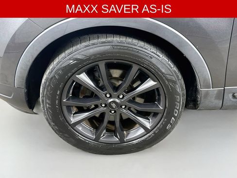 Used 2019 Ford Explorer XLT w/ Equipment Group 202A FWD image 8