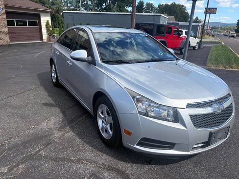 Used 2014 Chevrolet Cruze LT w/ All-Star Edition FWD image 6