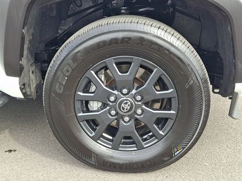 Used 2025 Toyota 4Runner SR5 image 8