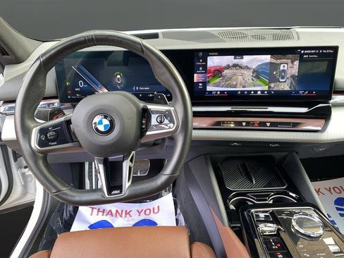 Used 2024 BMW 540i xDrive w/ Executive Package image 35