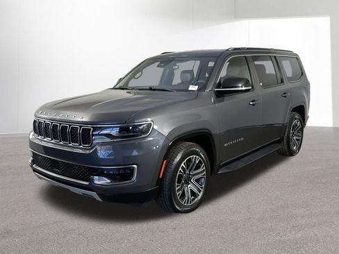 Used 2024 Jeep Wagoneer Series II w/ Flexible Seating Group image 1