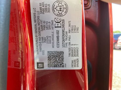 Used 2021 GMC Canyon AT4 image 32