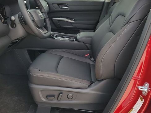 New 2026 Nissan Pathfinder SL AWD/4WD image 6
