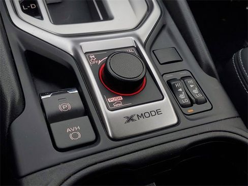 Used 2020 Subaru Forester Premium image 31