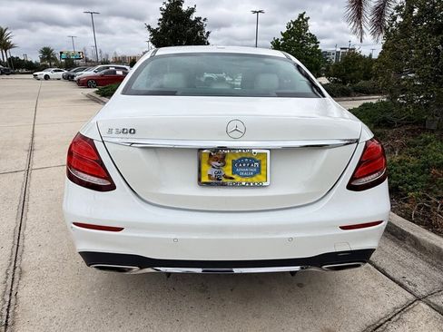 Used 2017 Mercedes-Benz E 300 image 12