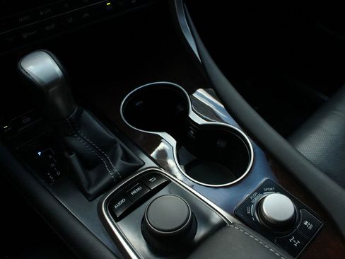 Used 2016 Lexus RX 350 AWD w/ Premium Package image 32