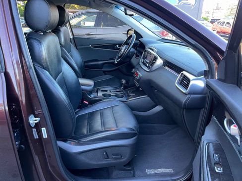 Used 2016 Kia Sorento EX w/ EX Premium Package AWD/4WD image 21