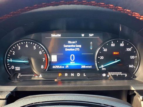 Used 2024 Ford Explorer ST-Line w/ Class IV Trailer Tow Package image 26