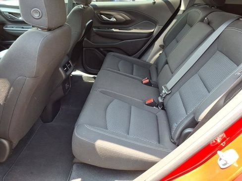 Used 2024 GMC Terrain SLE w/ Driver Convenience Package AWD/4WD image 12