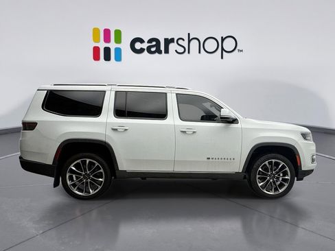 Used 2022 Jeep Wagoneer Series III w/ Premium Group I image 6