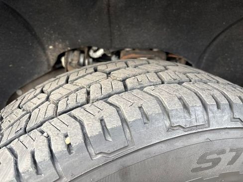 Certified 2022 Chevrolet Silverado 3500 LTZ w/ LTZ Plus Package image 27