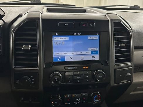 Used 2019 Ford F250 XLT w/ XLT Premium Package image 23