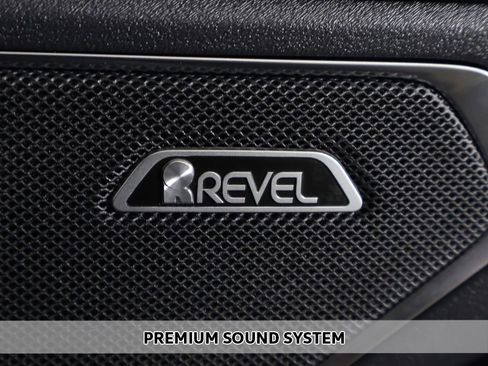 Used 2024 Lincoln Nautilus Premier w/ Equipment Group 102A AWD/4WD image 4